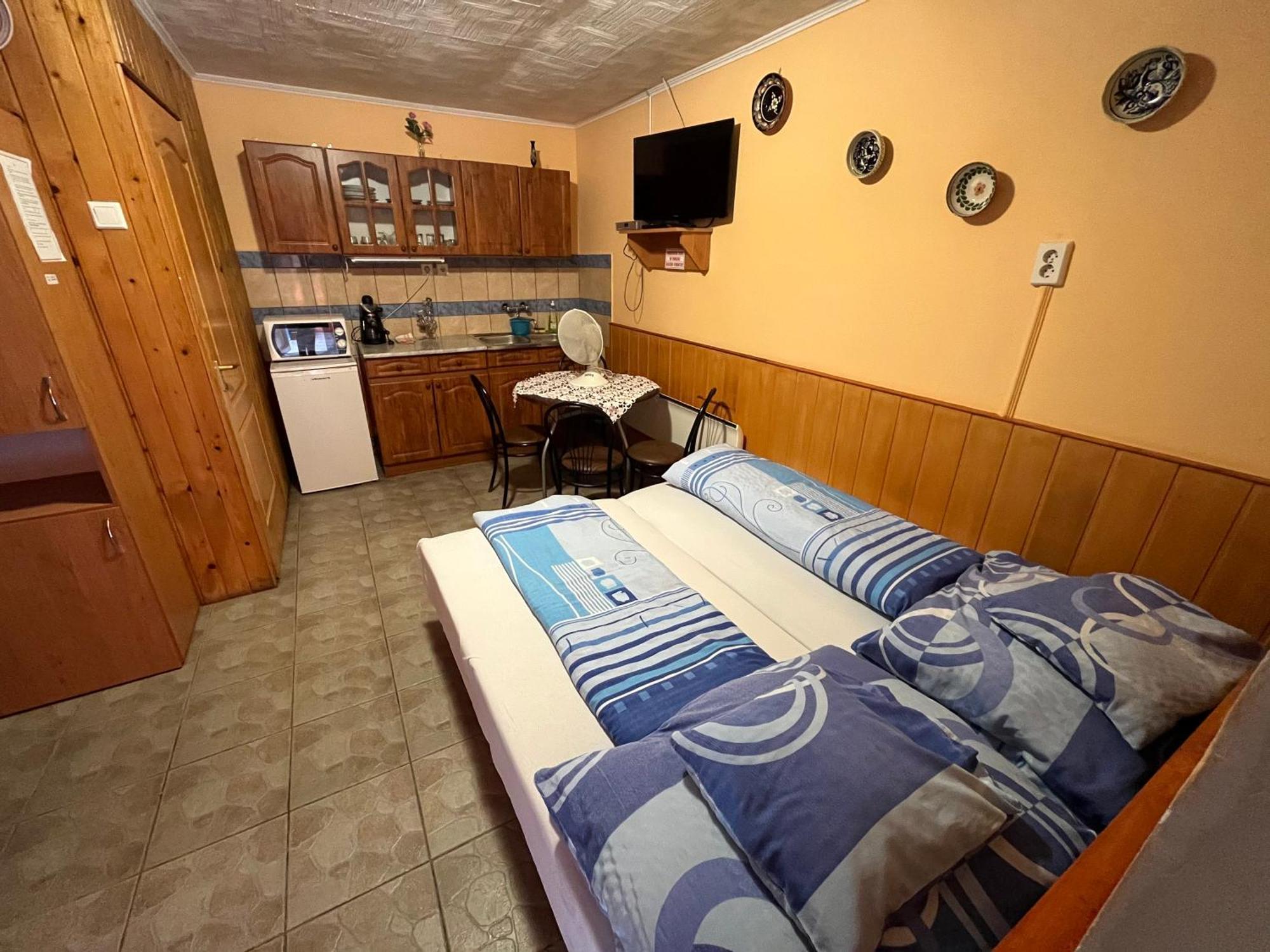 Tiszavirag Apartman Tiszakeszi Exterior photo